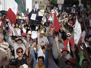 Protestas contra el aumento de los impuestos.