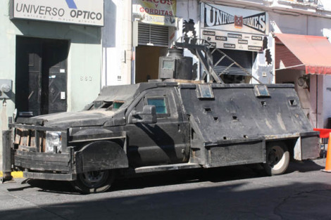 Camioneta tipo Mad Max detenida en Jalisco en mayo de 2011.