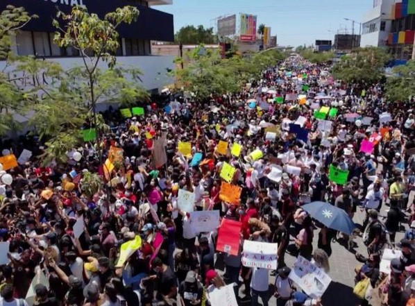 Manifestación en Los Mochis.