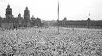 Manifestantes en el Zcalo.