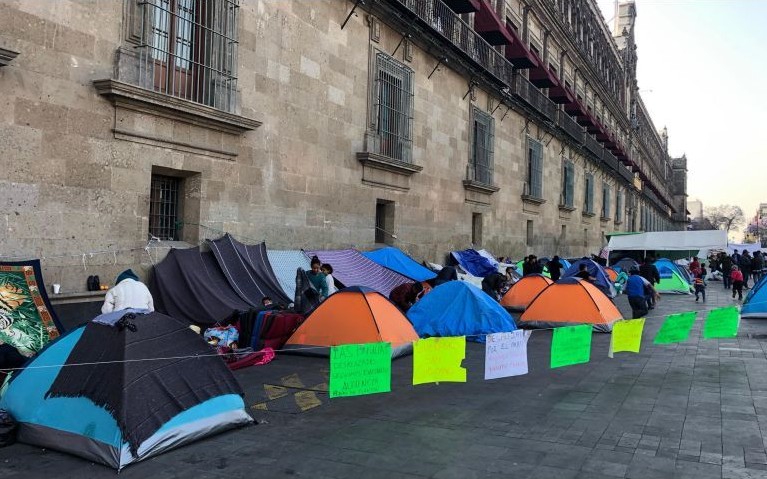 Protesta de la CNTE en Palacio Nacional.