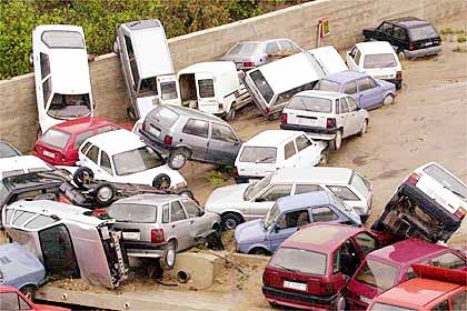 Lote de estacionamiento del club femenino