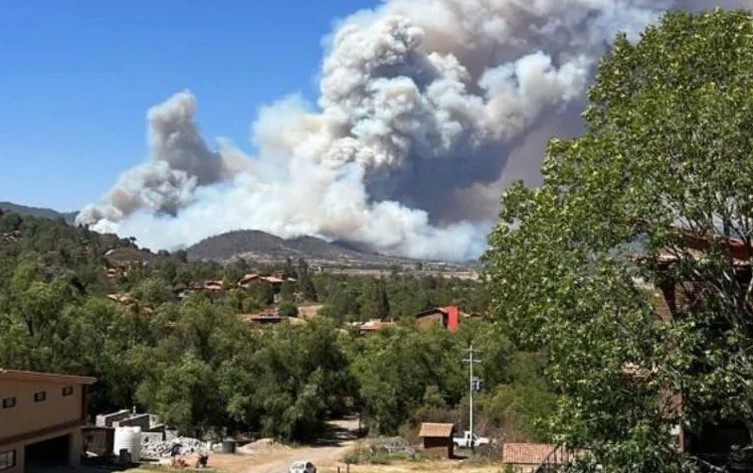 Fuerte incendio en Tapalpa.